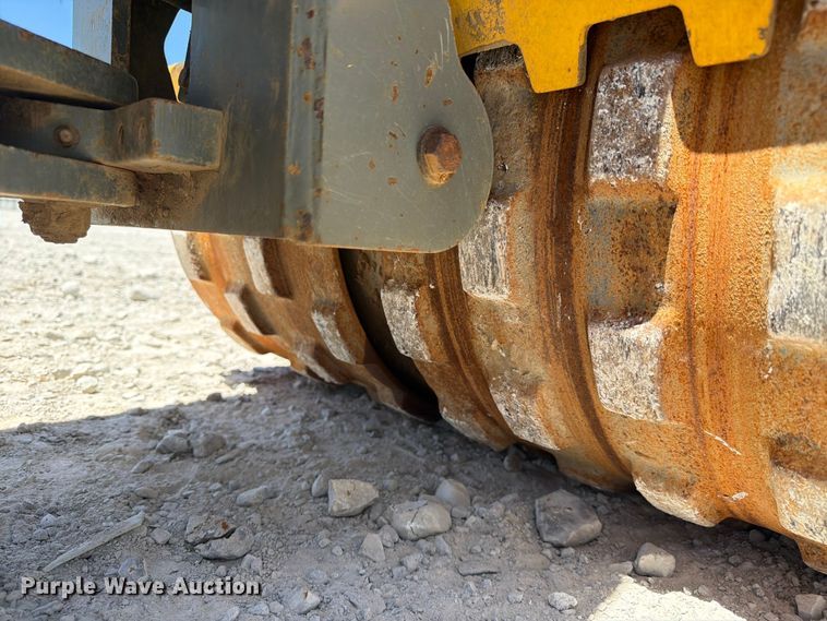 image for item YA3279 2012 Wacker Neuson RTSC2 trench compactor