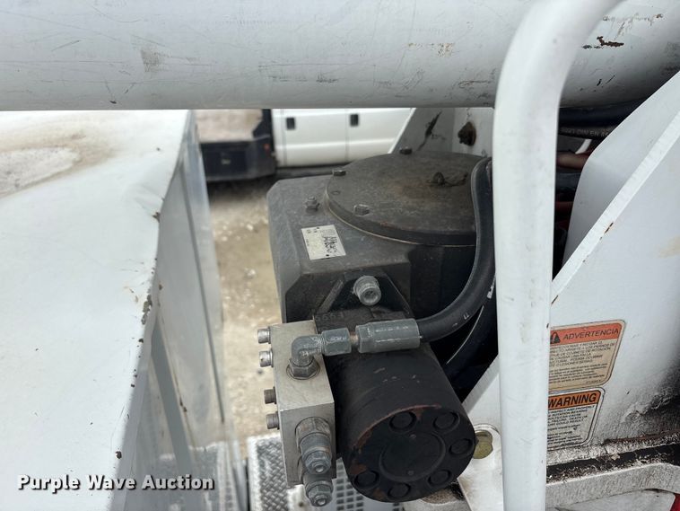 image for item YA3304 2015 Ford F750 Super Duty forestry bucket truck