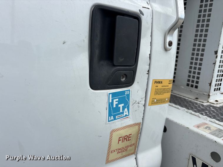 image for item YA3304 2015 Ford F750 Super Duty forestry bucket truck