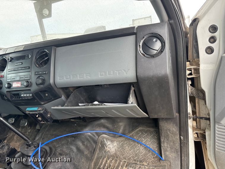 image for item YA3304 2015 Ford F750 Super Duty forestry bucket truck