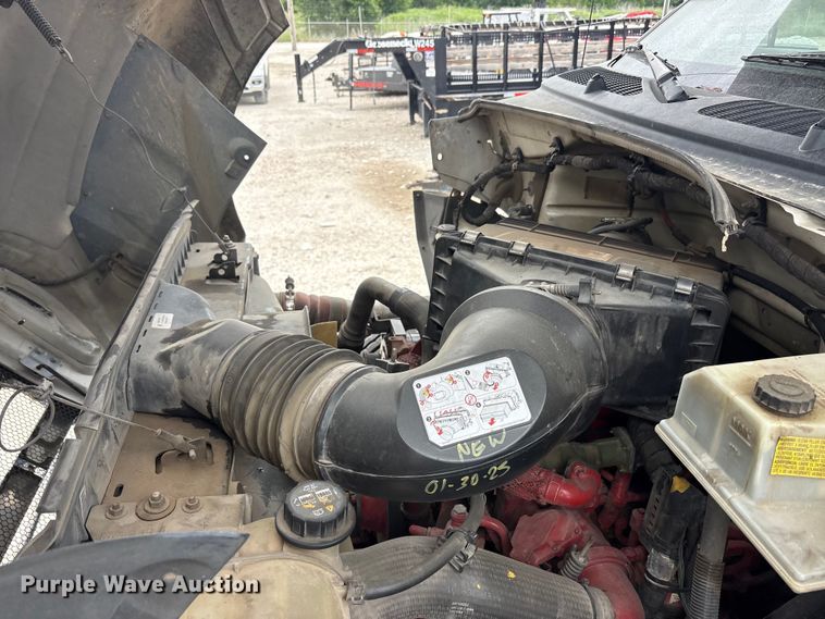 image for item YA3304 2015 Ford F750 Super Duty forestry bucket truck