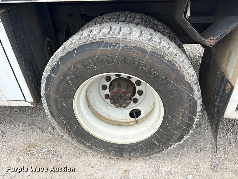image for item YA3304 2015 Ford F750 Super Duty forestry bucket truck