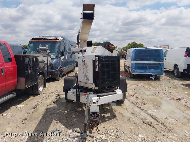 image for item YA3306 2019 Altec DC1316 wood chipper