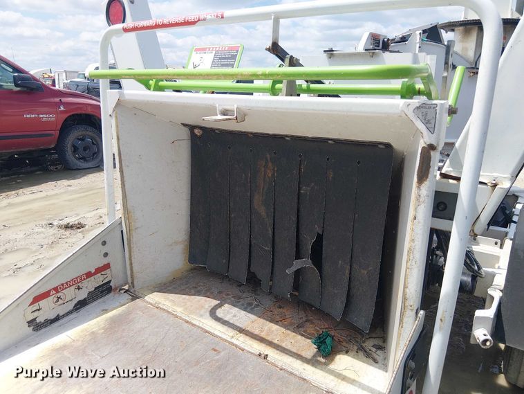 image for item YA3306 2019 Altec DC1316 wood chipper
