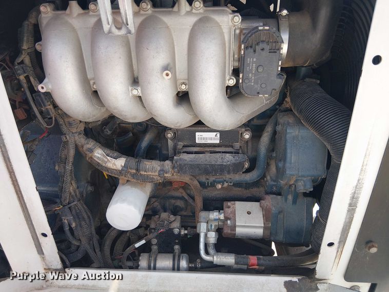image for item YA3306 2019 Altec DC1316 wood chipper