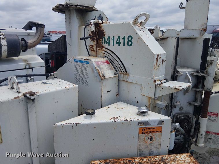 image for item YA3307 Bandit 200 UC wood chipper