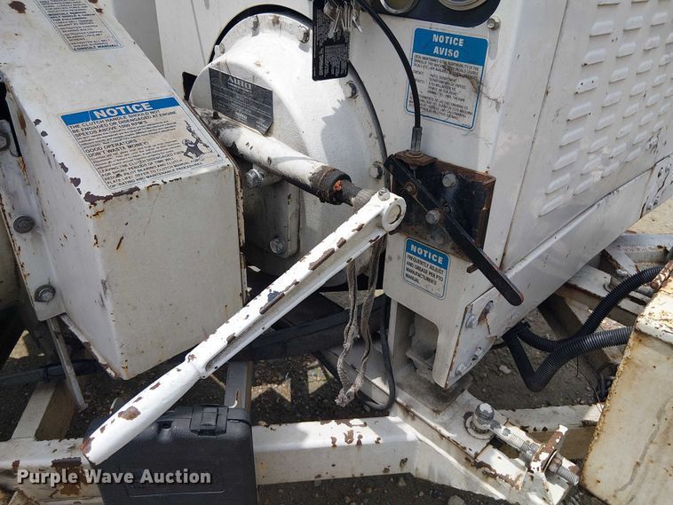image for item YA3307 Bandit 200 UC wood chipper
