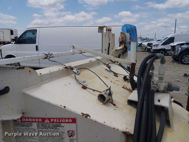 image for item YA3307 Bandit 200 UC wood chipper