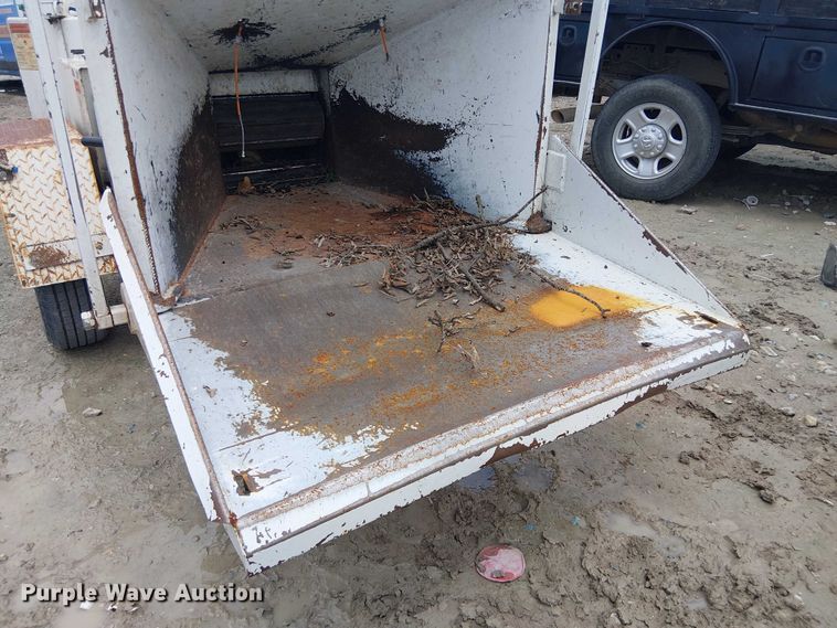 image for item YA3307 Bandit 200 UC wood chipper