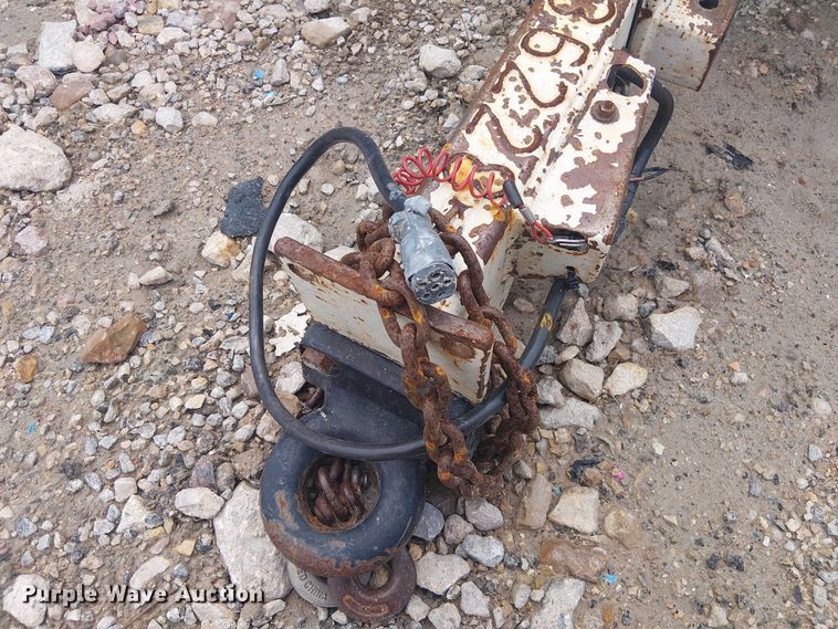image for item YA3308 Bandit 200 wood chipper