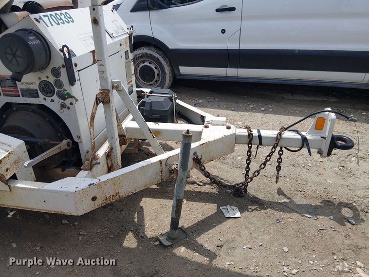 image for item YA3309 2009 Altec WC-126 wood chipper