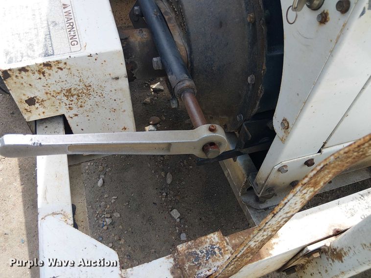 image for item YA3309 2009 Altec WC-126 wood chipper