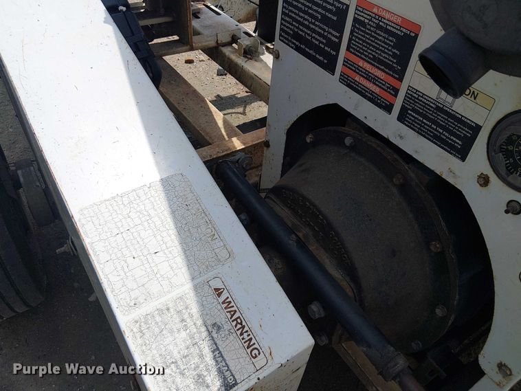 image for item YA3309 2009 Altec WC-126 wood chipper