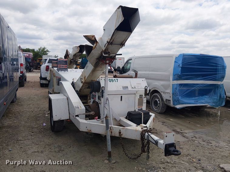image for item YA3310 2009 Altec WC-126 wood chipper