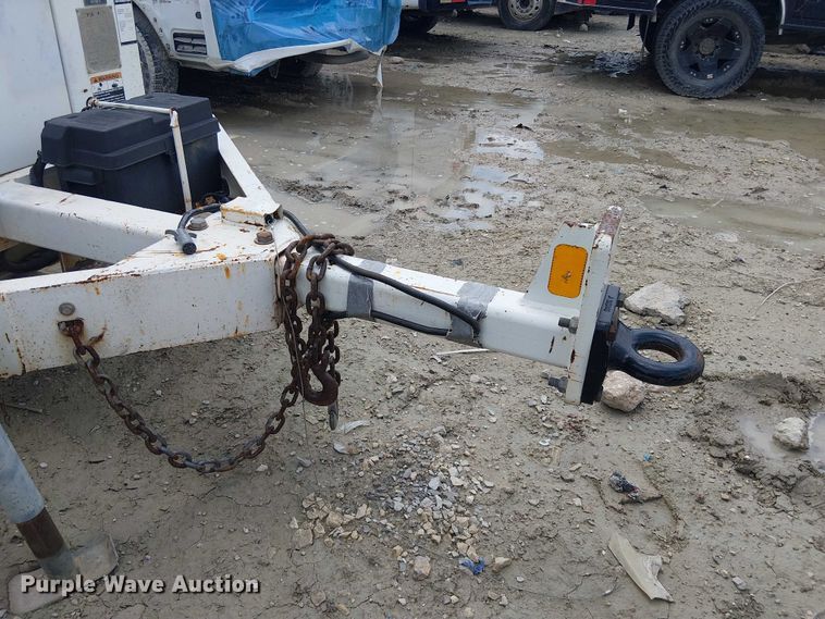 image for item YA3310 2009 Altec WC-126 wood chipper