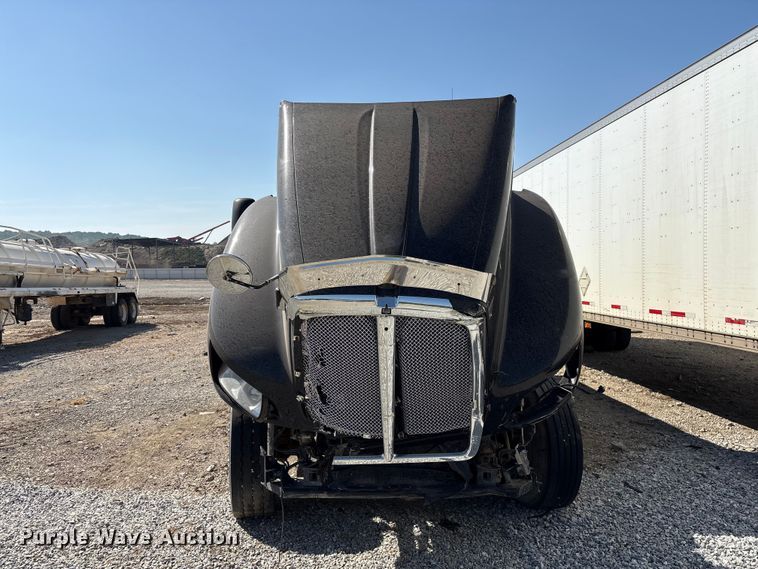 image for item YA3343 2008 Kenworth T660 dump truck