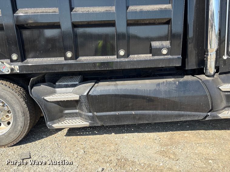 image for item YA3343 2008 Kenworth T660 dump truck