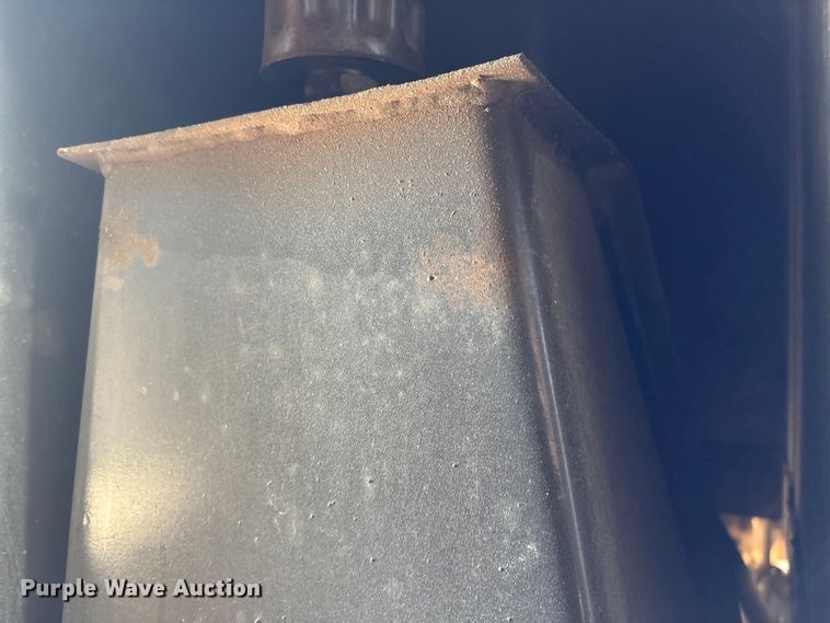 image for item YA3343 2008 Kenworth T660 dump truck