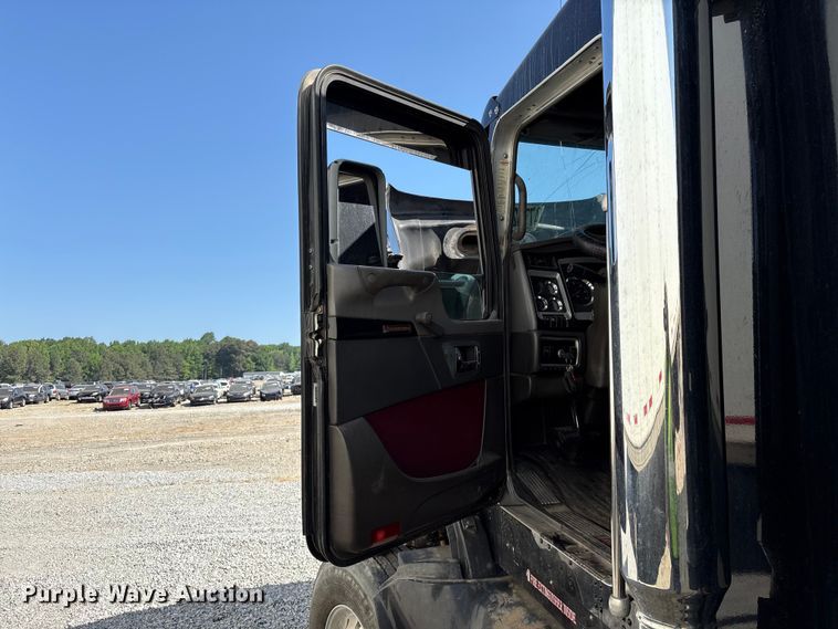 image for item YA3343 2008 Kenworth T660 dump truck