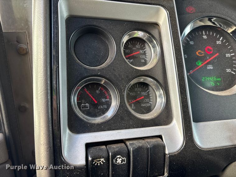 image for item YA3343 2008 Kenworth T660 dump truck