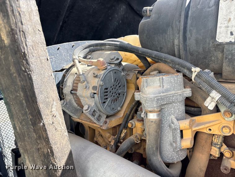 image for item YA3343 2008 Kenworth T660 dump truck
