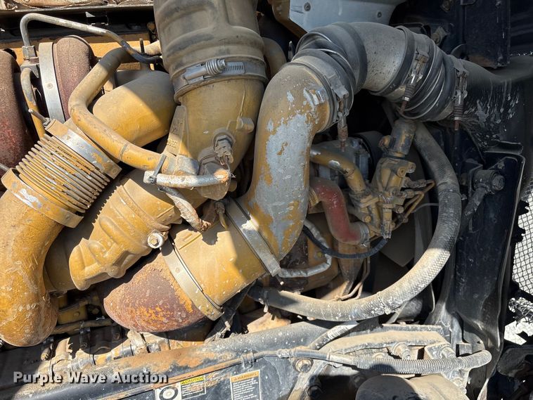 image for item YA3343 2008 Kenworth T660 dump truck