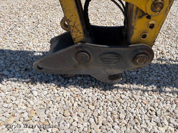 image for item YA3353 2022 Komatsu PC210LC-11 excavator