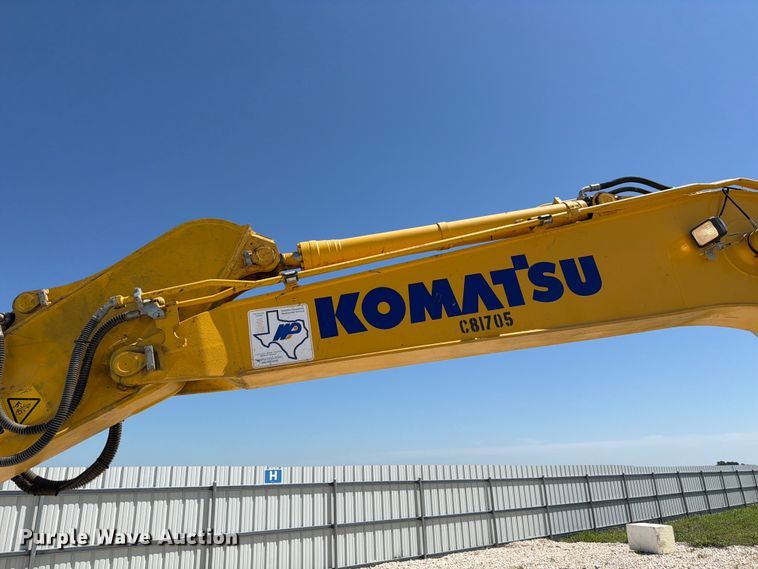 image for item YA3353 2022 Komatsu PC210LC-11 excavator