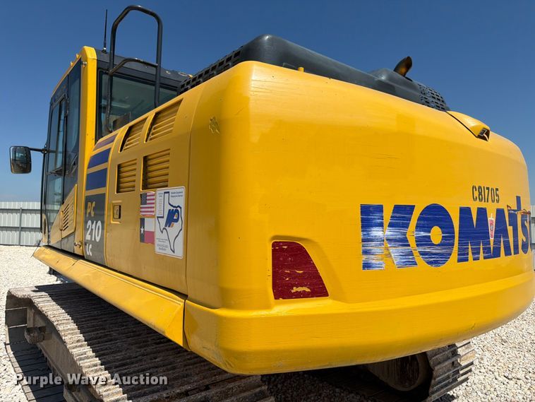 image for item YA3353 2022 Komatsu PC210LC-11 excavator