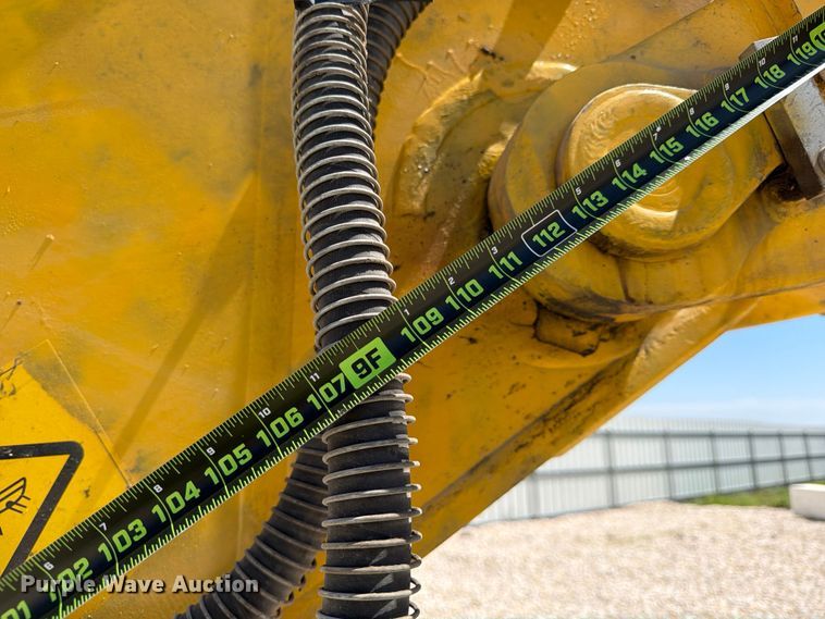 image for item YA3353 2022 Komatsu PC210LC-11 excavator