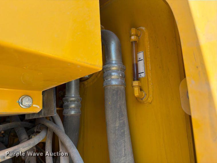 image for item YA3353 2022 Komatsu PC210LC-11 excavator
