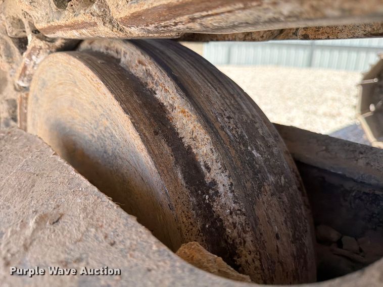 image for item YA3353 2022 Komatsu PC210LC-11 excavator