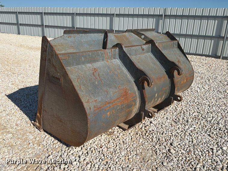 image for item YA3355 2023 Komatsu WA320-8 wheel loader