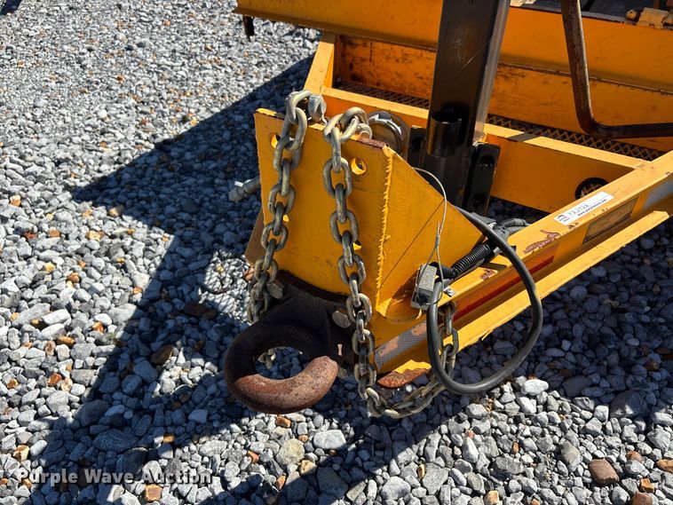 image for item YA3426 2020 Lucon 5T142BW-HDD equipment trailer