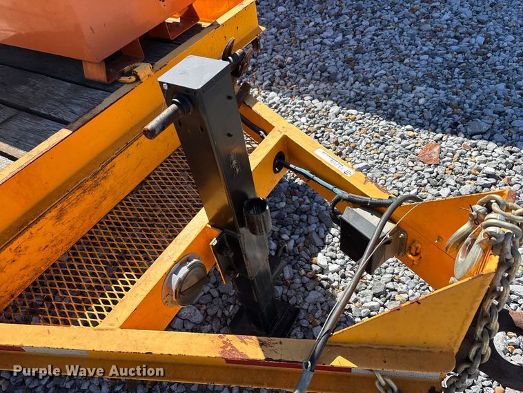 image for item YA3426 2020 Lucon 5T142BW-HDD equipment trailer