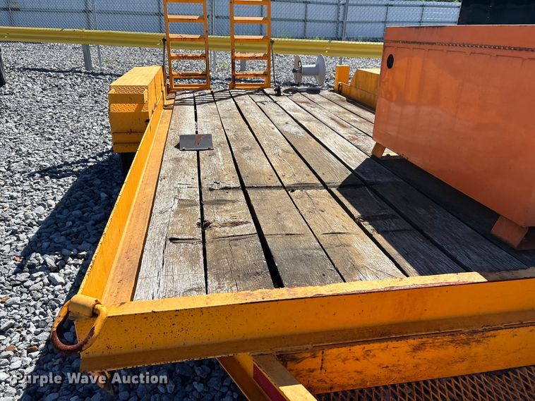 image for item YA3426 2020 Lucon 5T142BW-HDD equipment trailer