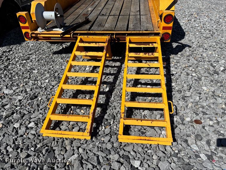 image for item YA3426 2020 Lucon 5T142BW-HDD equipment trailer