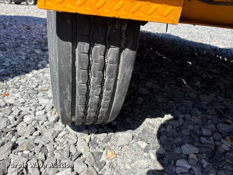 image for item YA3426 2020 Lucon 5T142BW-HDD equipment trailer
