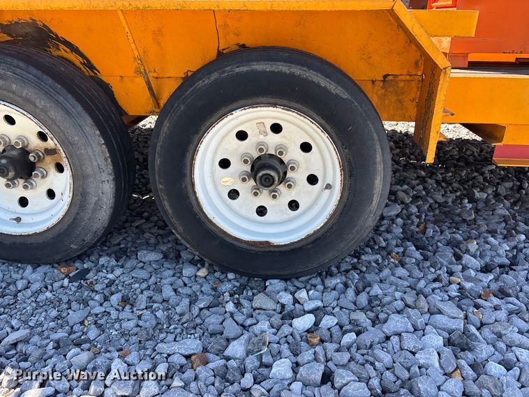 image for item YA3426 2020 Lucon 5T142BW-HDD equipment trailer