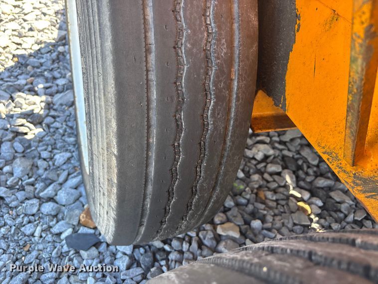 image for item YA3426 2020 Lucon 5T142BW-HDD equipment trailer