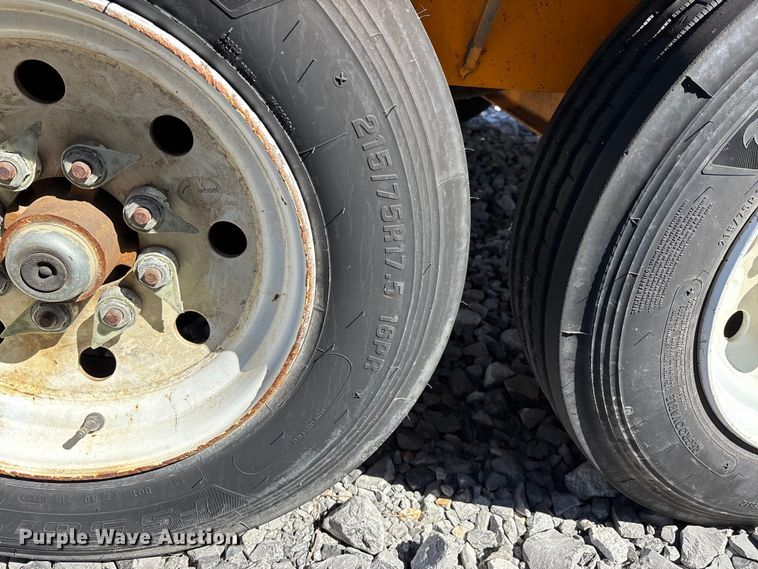 image for item YA3426 2020 Lucon 5T142BW-HDD equipment trailer