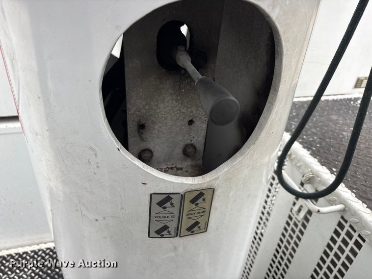 image for item YA3432 2015 Ford F750 Super Duty forestry bucket truck