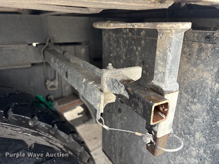 image for item YA3432 2015 Ford F750 Super Duty forestry bucket truck
