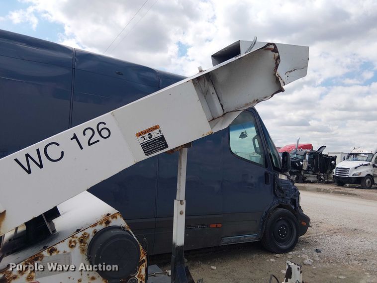 image for item YA3435 Altec WC-126 wood chipper