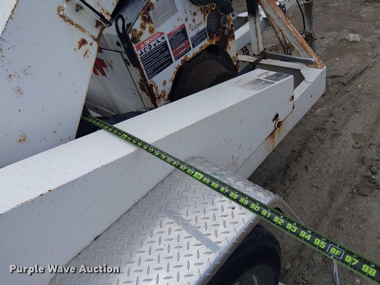 image for item YA3435 Altec WC-126 wood chipper