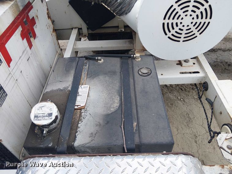 image for item YA3435 Altec WC-126 wood chipper