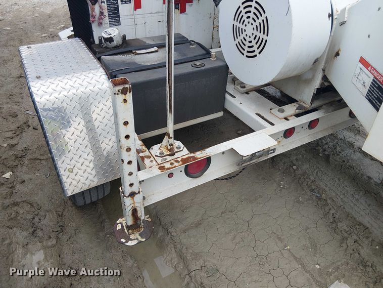 image for item YA3435 Altec WC-126 wood chipper