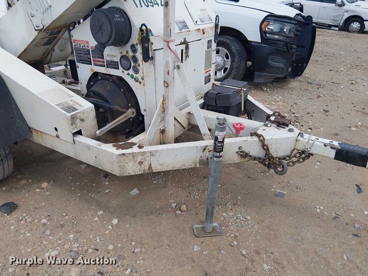 image for item YA3436 2009 Altec WC-126 wood chipper