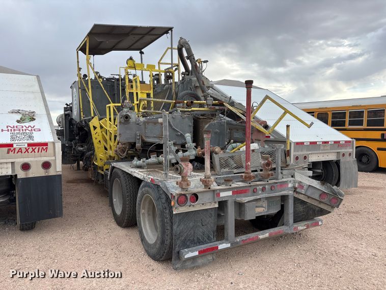 image for item YA3451 2013 Peerless CH-44-2A double pump cement trailer