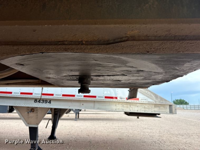 image for item YA3451 2013 Peerless CH-44-2A double pump cement trailer